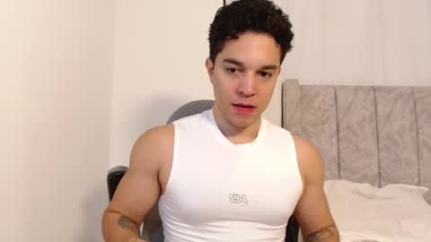 Twitter Scott brasher1 Instagram Camiloestuardo2 online show from December 17, 2025, 1:11 am