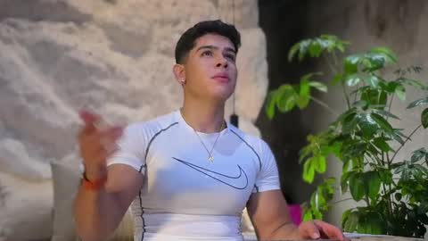 Andrew Flintt online show from April 12, 2026, 1:32 am