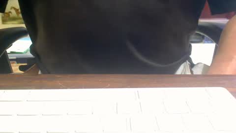 Scott online show from April 19, 2026, 4:06 pm