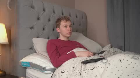 Snapshot of scottish_twink01 chatting on May 10, 2026, 9:42 pm danny online show from May 10, 2026, 9:42 pm