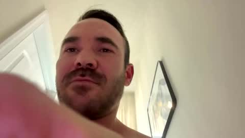 scottmiller2009 online show from September 16, 2025, 12:22 am