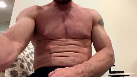 scottmiller2009 online show from November 7, 2025, 2:22 am