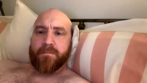 Snapshot of scottric chatting on February 14, 2026, 12:07 am SexyDaddy online show from February 14, 2026, 12:07 am