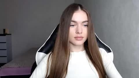 scratc_h online show from October 17, 2025, 1:03 pm