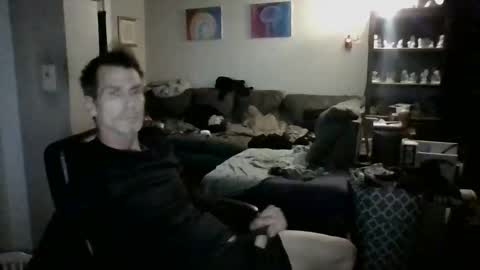 Snapshot of scroach11 chatting on April 19, 2026, 2:33 am GettOffMyLawn online show from April 19, 2026, 2:33 am