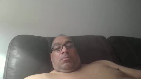 sdblkmale2131 online show from November 12, 2025, 11:10 am