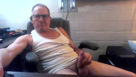 Snapshot of sdh69 chatting on April 14, 2026, 7:03 am eating pussy sucking dick online show from April 14, 2026, 7:03 am