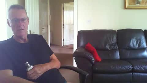 seakrait online show from October 31, 2025, 10:16 am