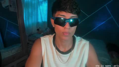 Snapshot of sean_scoth2 chatting on December 14, 2024, 9:45 pm Sean Scoth online show from December 14, 2024, 9:45 pm