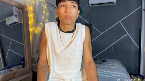 Snapshot of sean_scoth2 chatting on December 15, 2024, 9:03 am Sean Scoth online show from December 15, 2024, 9:03 am