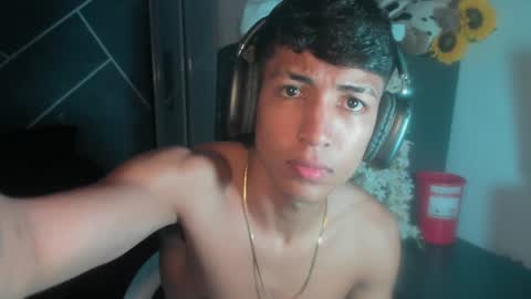 Snapshot of sean_scoth2 chatting on January 20, 2025, 6:53 am Sean Scoth online show from January 20, 2025, 6:53 am