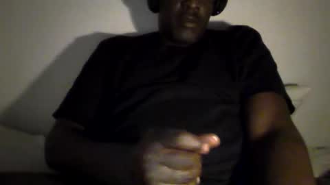 Idris online show from November 30, 2025, 11:42 pm