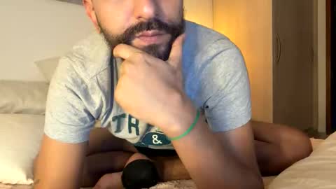 Snapshot of seanpablosanz chatting on June 6, 2026, 4:50 am Sean pablo Sanz online show from June 6, 2026, 4:50 am
