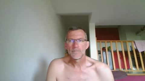 Snapshot of seb846894 chatting on May 26, 2026, 5:58 am seb846894 online show from May 26, 2026, 5:58 am