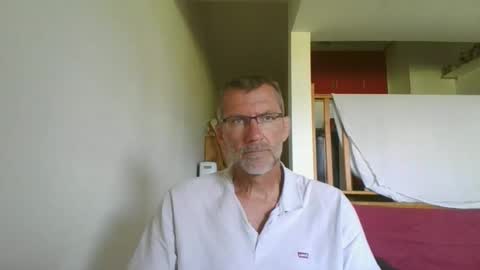 Snapshot of seb846894 chatting on May 31, 2026, 9:16 am seb846894 online show from May 31, 2026, 9:16 am