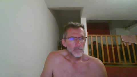 Snapshot of seb846894 chatting on June 22, 2026, 10:45 am seb846894 online show from June 22, 2026, 10:45 am