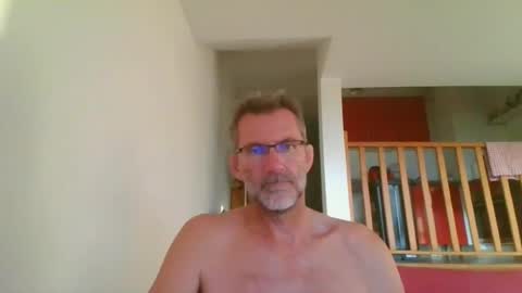 Snapshot of seb846894 chatting on June 24, 2026, 6:40 pm seb846894 online show from June 24, 2026, 6:40 pm