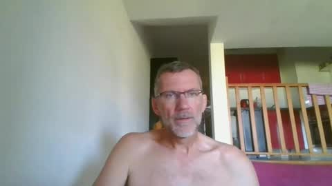 Snapshot of seb846894 chatting on July 2, 2026, 7:25 am seb846894 online show from July 2, 2026, 7:25 am