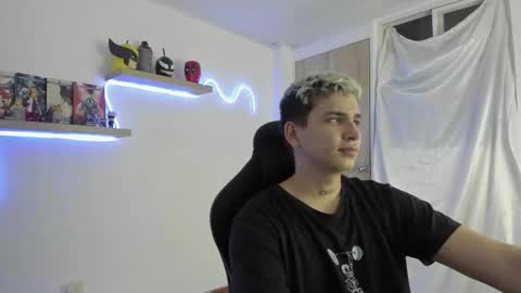 Sebastin online show from November 24, 2025, 5:40 am