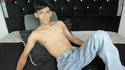 Snapshot of sebas_cat chatting on June 6, 2026, 2:38 am Sebastian Alvarez online show from June 6, 2026, 2:38 am