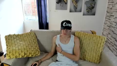 Snapshot of sebas_jusa chatting on July 15, 2026, 12:43 pm sebas jusa online show from July 15, 2026, 12:43 pm