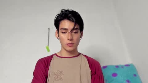 sebastian online show from December 8, 2024, 10:14 pm