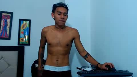 sebasbight online show from September 15, 2025, 9:04 pm