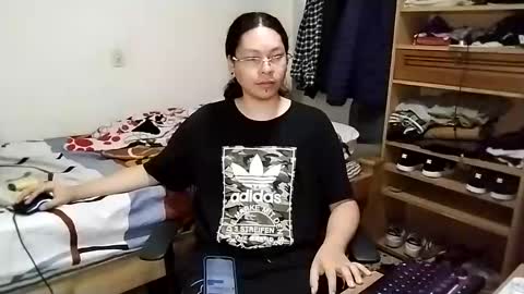 Snapshot of sebasslops chatting on December 15, 2024, 7:10 pm Sebas online show from December 15, 2024, 7:10 pm