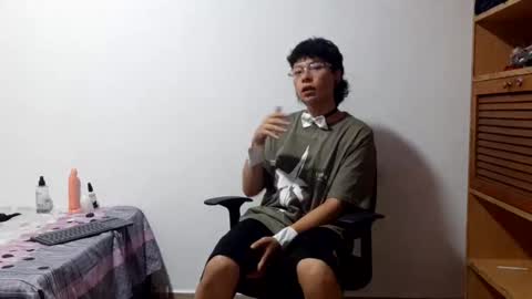 Snapshot of sebasslops chatting on January 10, 2026, 6:48 am Sebas online show from January 10, 2026, 6:48 am