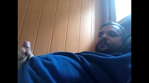 sebastian93118 online show from October 15, 2025, 1:44 pm