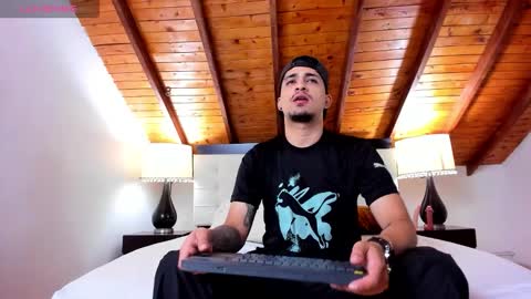 Sebastian Berne online show from October 26, 2025, 7:31 pm