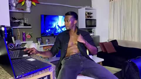 Snapshot of sebastian_grey06 chatting on June 6, 2026, 9:14 am SEBASTIAN GREY online show from June 6, 2026, 9:14 am