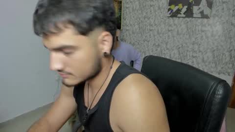 Snapshot of sebastian_jhonson chatting on October 11, 2025, 4:12 am sebastian_jhonson online show from October 11, 2025, 4:12 am