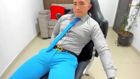 juan  sebastian online show from January 24, 2025, 6:14 pm