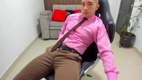 juan  sebastian online show from January 25, 2025, 12:37 pm