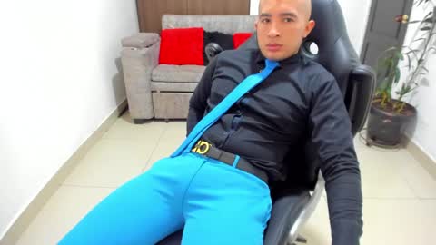 juan  sebastian online show from January 28, 2025, 6:17 pm