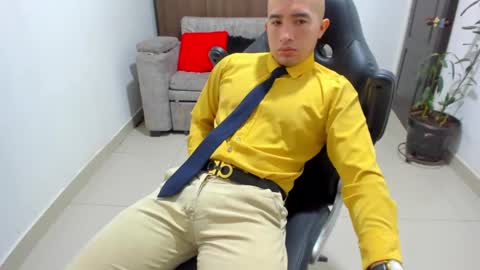 juan  sebastian online show from January 29, 2025, 12:13 pm