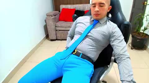 juan  sebastian online show from February 2, 2025, 6:31 pm