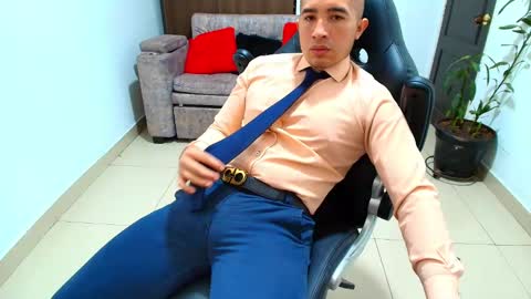 juan  sebastian online show from February 3, 2025, 3:17 pm