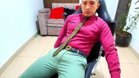 juan  sebastian online show from February 6, 2025, 12:05 pm