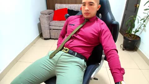 juan  sebastian online show from February 6, 2025, 3:09 pm