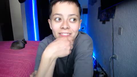 Myystiic online show from March 7, 2025, 9:27 pm