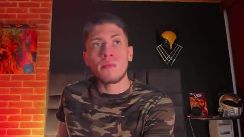 Snapshot of sebastianmaximoff chatting on February 11, 2025, 4:35 pm Sebastian online show from February 11, 2025, 4:35 pm