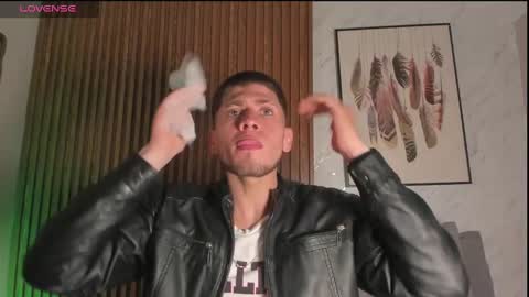 Snapshot of sebastianmaximoff chatting on September 28, 2025, 1:38 pm Sebastian online show from September 28, 2025, 1:38 pm