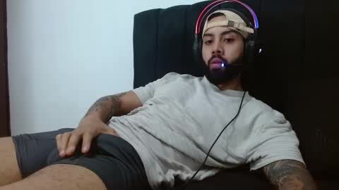 Snapshot of sebastiano_97 chatting on December 14, 2024, 5:29 am Sebastiano online show from December 14, 2024, 5:29 am