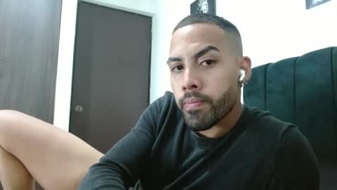 Snapshot of sebastiano_97 chatting on January 10, 2025, 12:06 am Sebastiano online show from January 10, 2025, 12:06 am