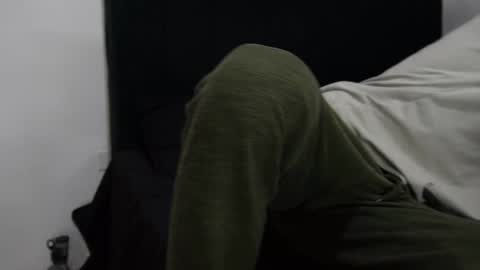 Snapshot of sebastiano_97 chatting on February 12, 2025, 2:24 am Sebastiano online show from February 12, 2025, 2:24 am