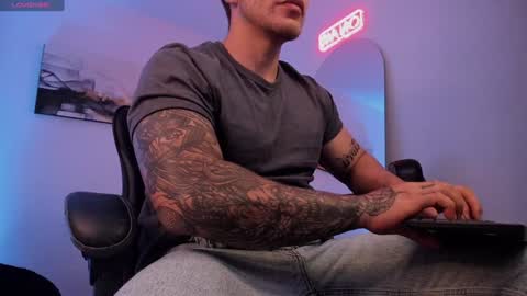 Lucian Sinclair online show from January 17, 2025, 3:12 am