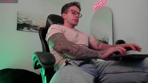 Lucian Sinclair online show from January 24, 2025, 12:52 am