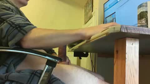 sebastianspalding450 online show from October 29, 2025, 10:28 am